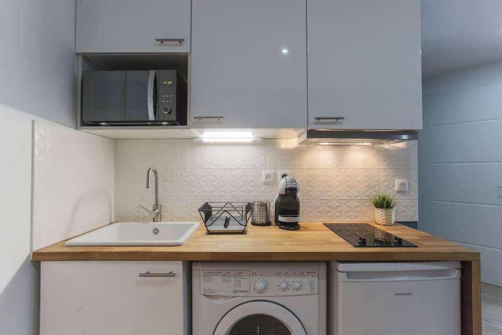 Rose, Appartement Confortable Proche Metro 蒙鲁日 外观 照片